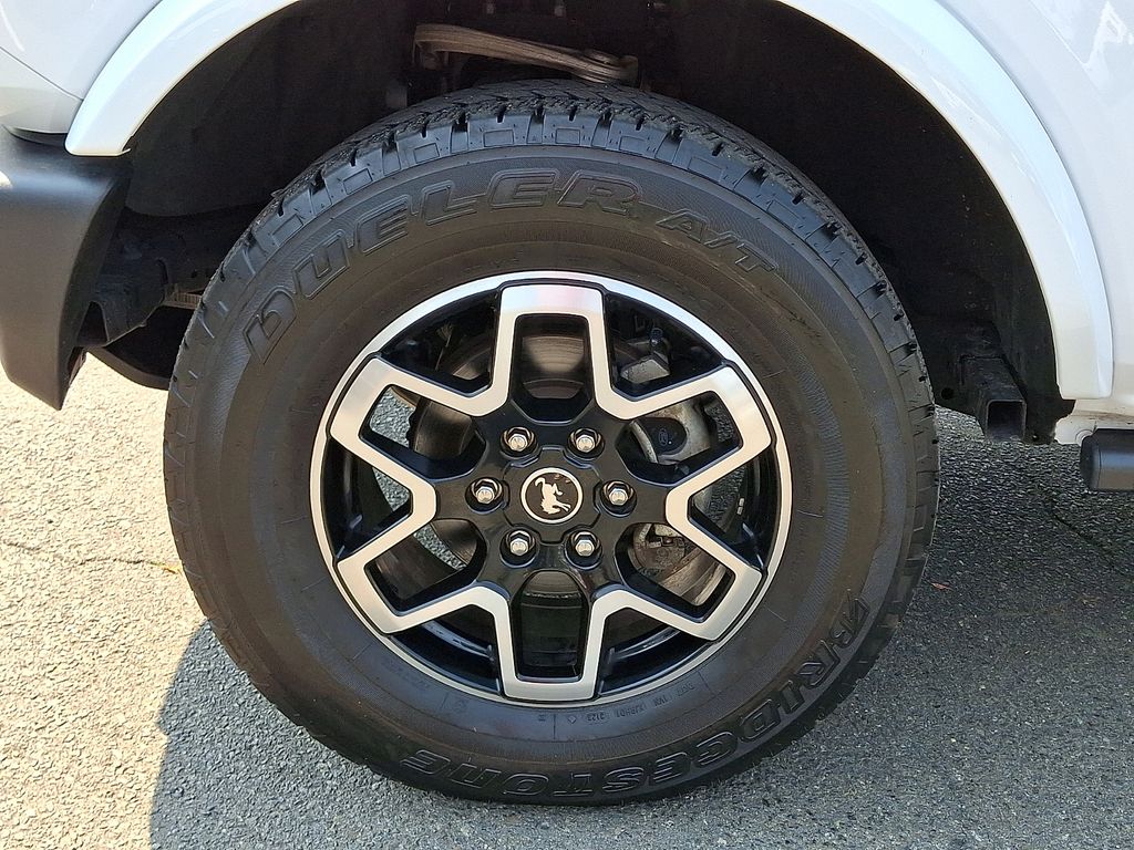2024 Ford Bronco 4-Door Outer Banks - Photo 12