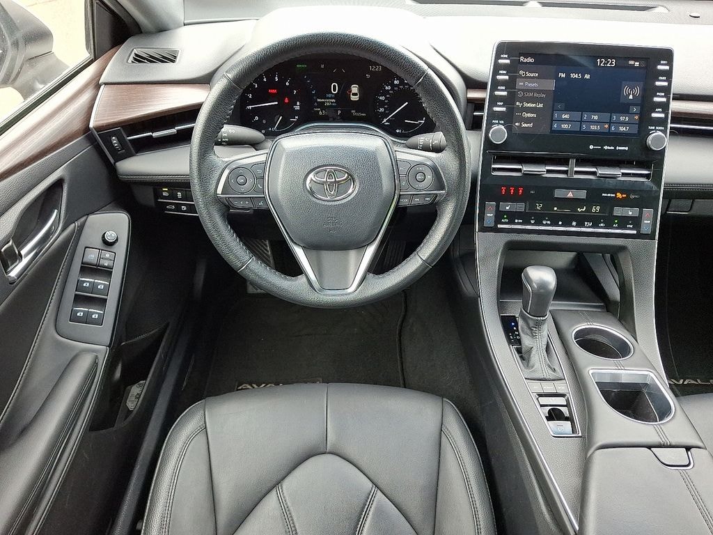 Used 2022 Toyota Avalon XLE Sedan