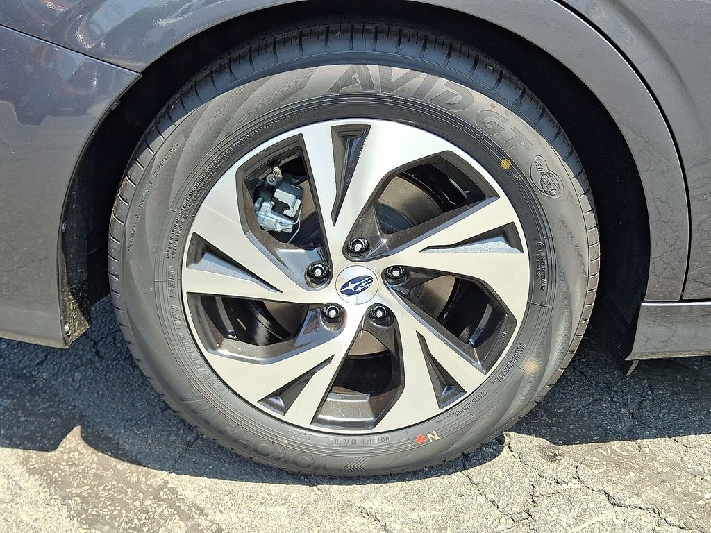 2025 Subaru Legacy Premium - Photo 8