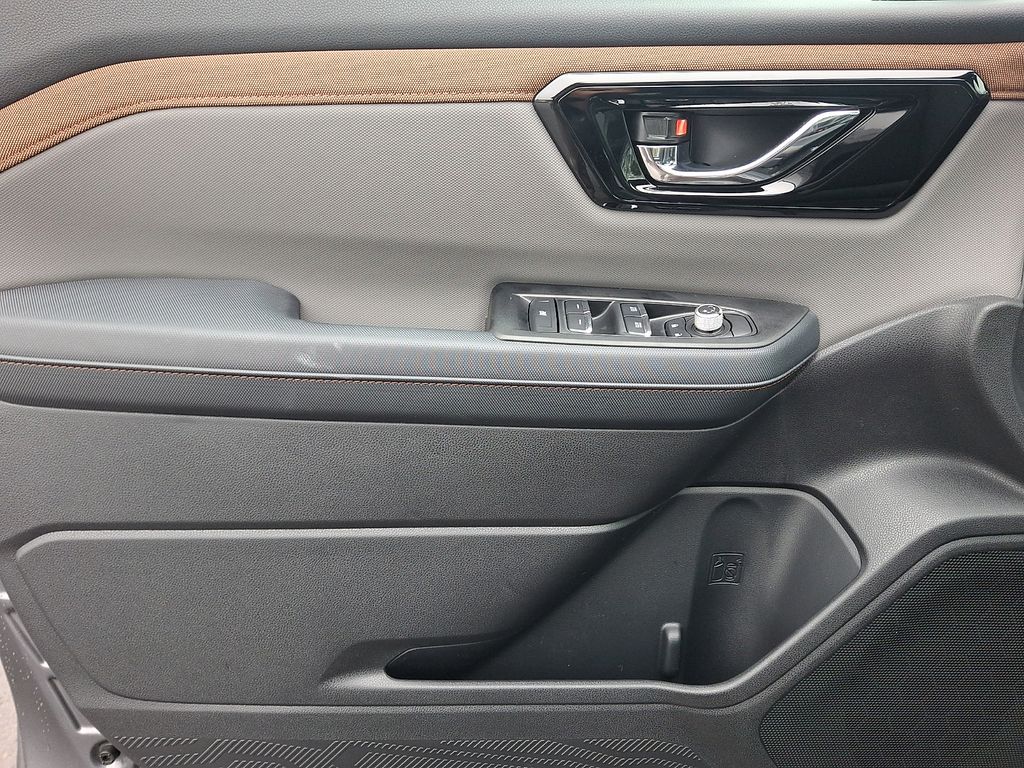2026 Subaru Forester Sport - Photo 10