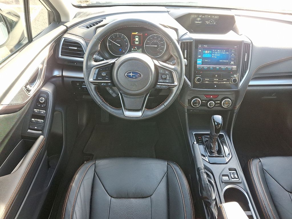 2022 Subaru Crosstrek Limited photo 2