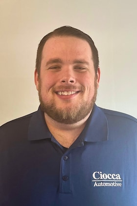 Staff member Eric Rosenow from ID_6bde6cf031ed