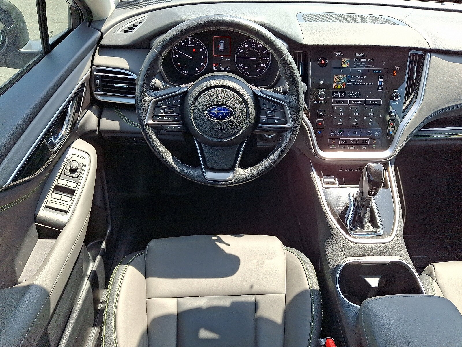 2023 Subaru Outback Onyx Edition photo 2