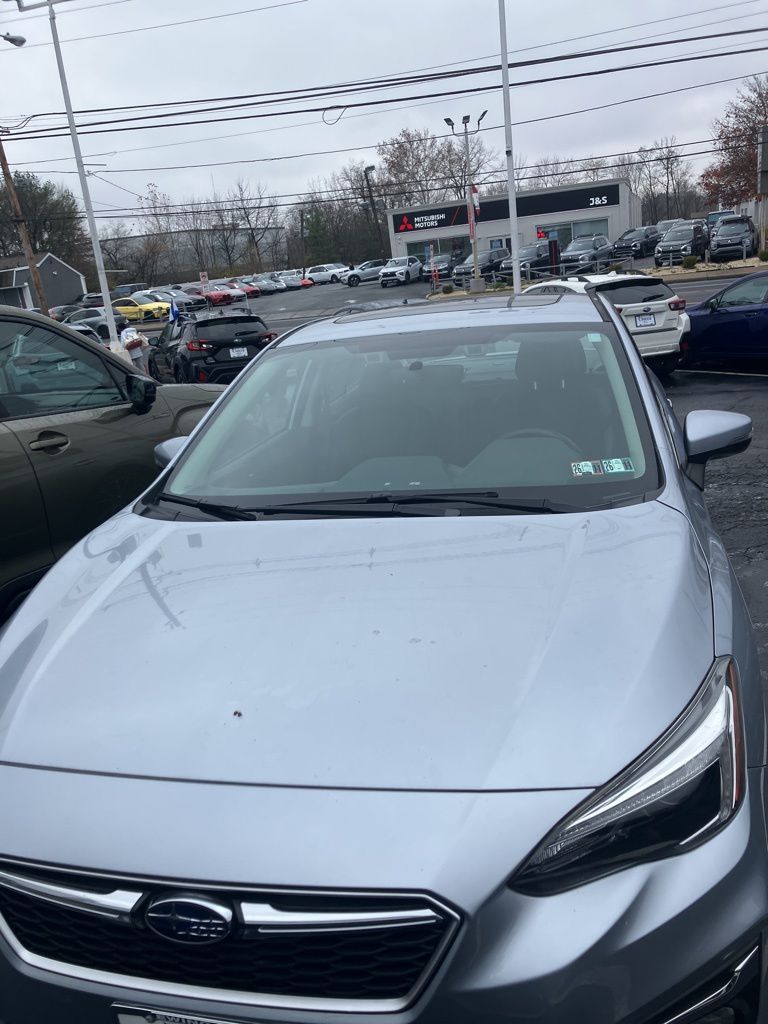 2019 Subaru Impreza 2.0i Limited photo 3