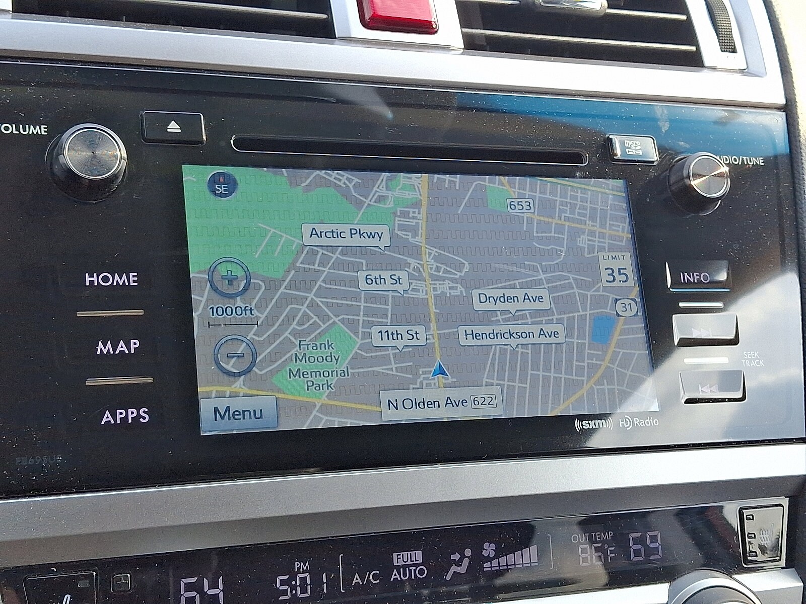 2016 Subaru Outback 2.5i Limited photo 3