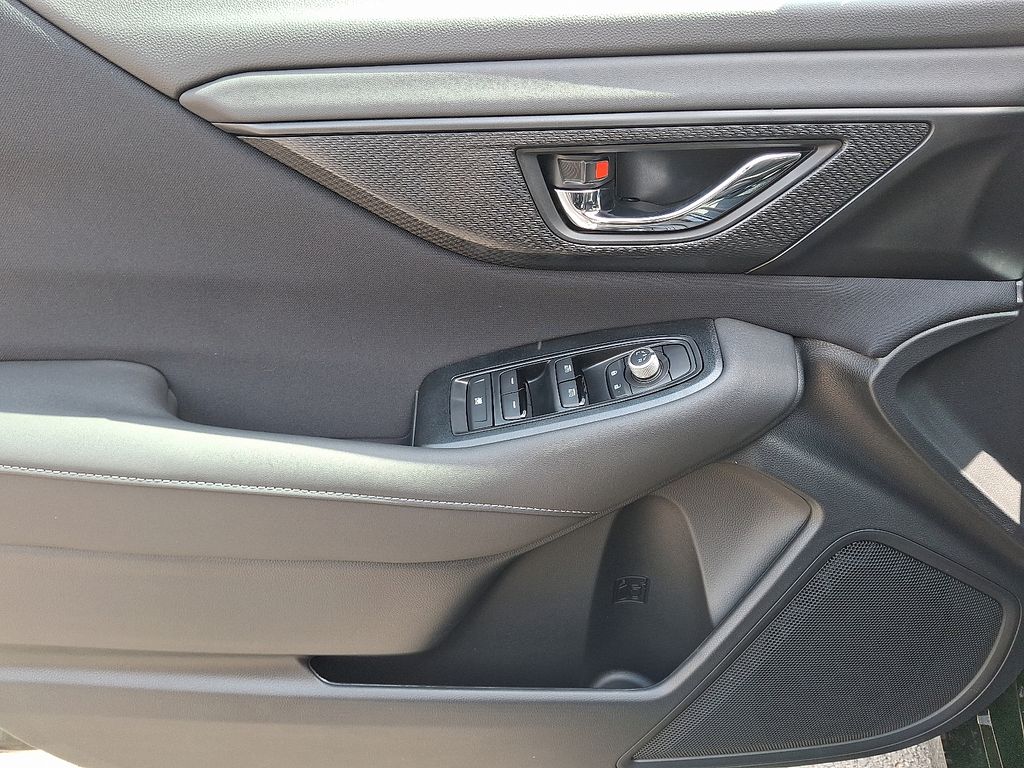 2025 Subaru Legacy Premium - Photo 8