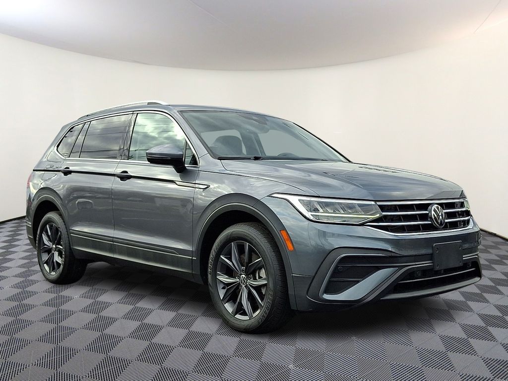 2022 Volkswagen Tiguan SE