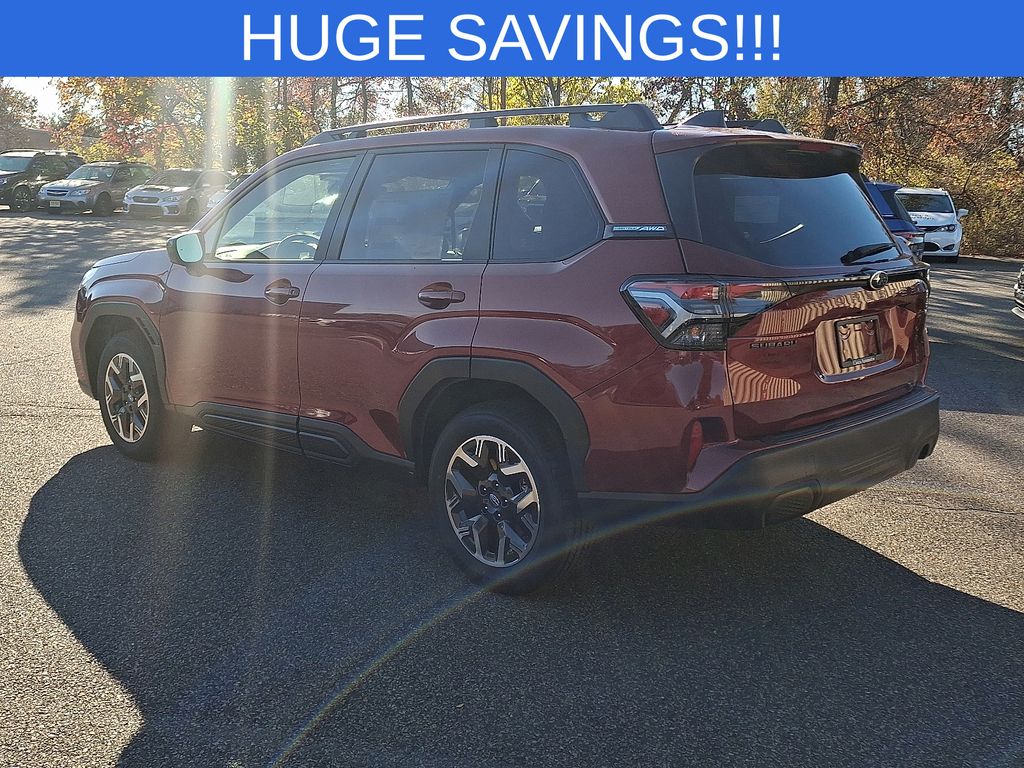 2025 Subaru Forester Premium - Photo 6