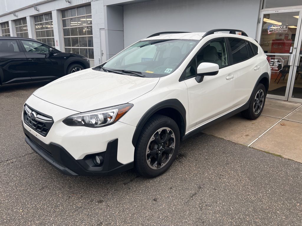 2021 Subaru Crosstrek Premium photo 2
