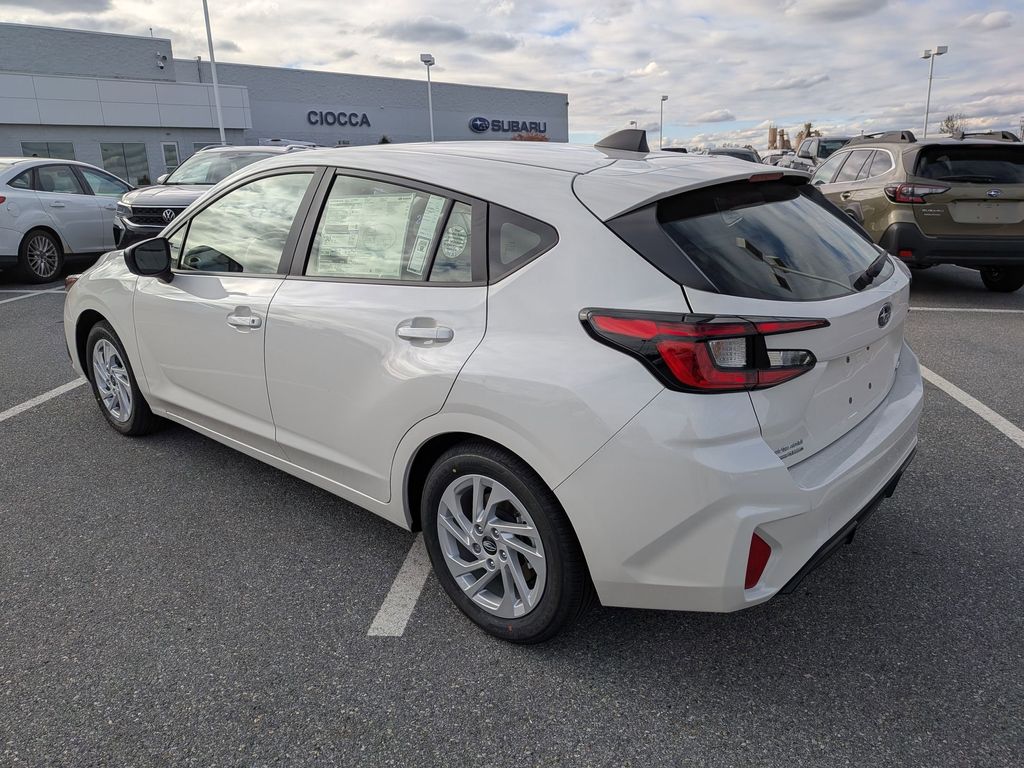 2025 Subaru Impreza Base photo 4