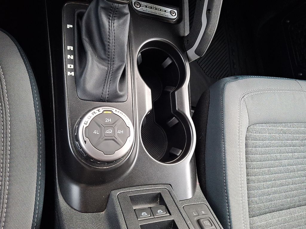 2022 Ford Bronco 4-Door Outer Banks - Photo 25