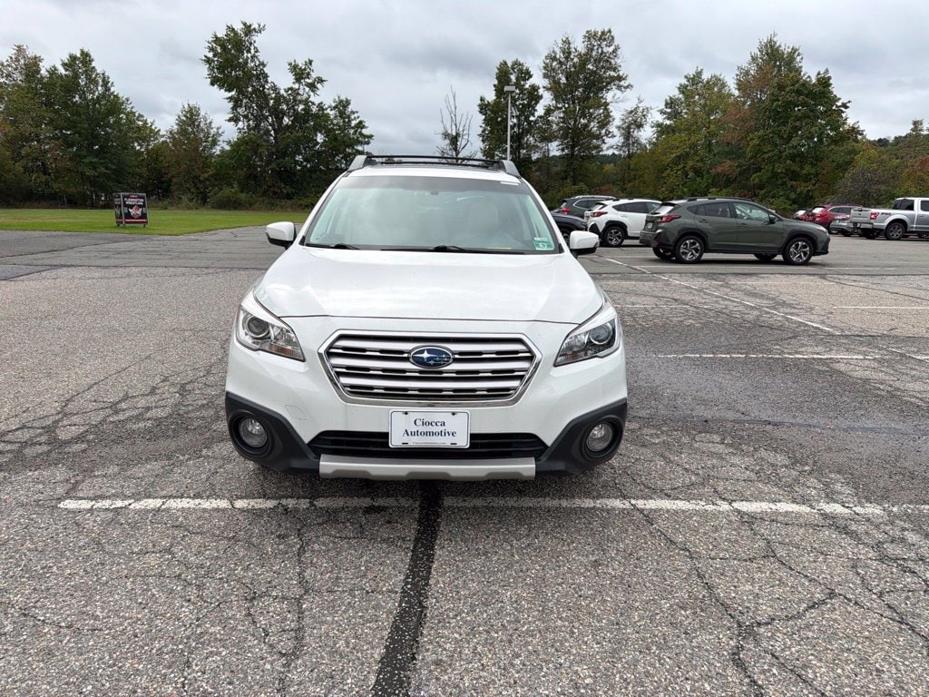 Used 2017 Subaru Outback Limited with VIN 4S4BSAKC9H3255476 for sale in Flemington, NJ