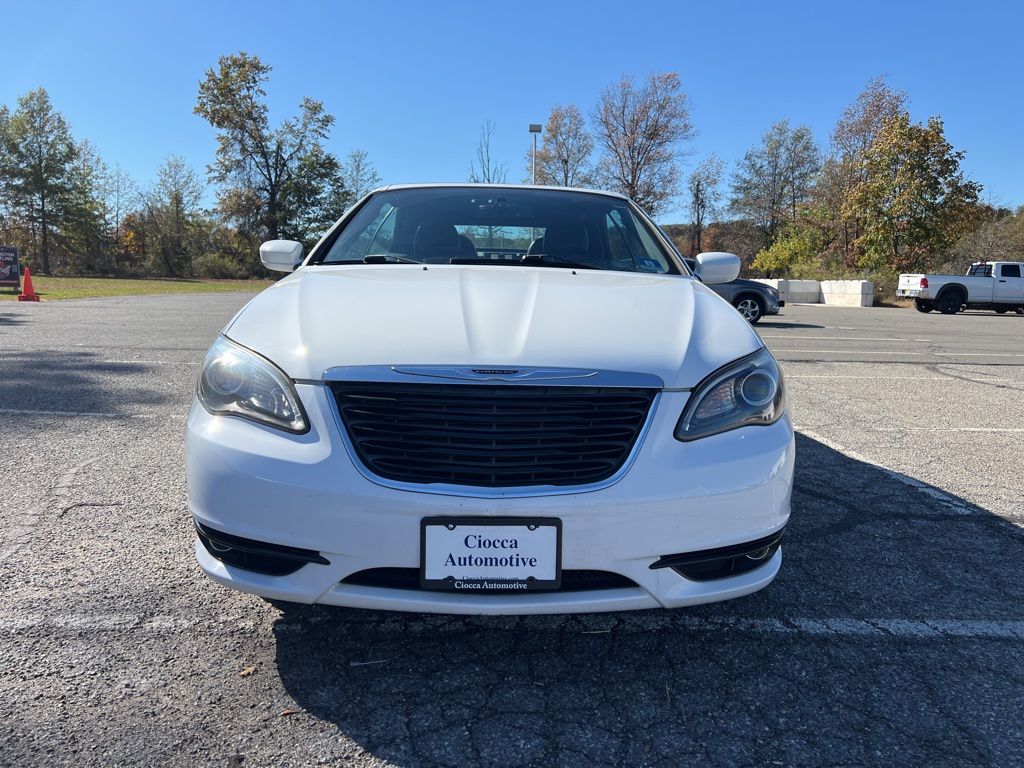 Used 2013 Chrysler 200 S with VIN 1C3BCBGGXDN520847 for sale in Flemington, NJ