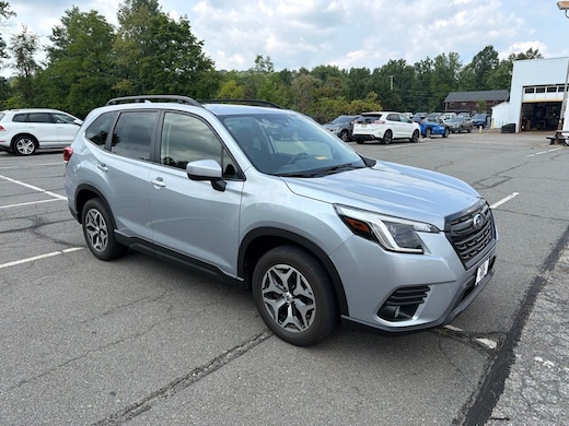 2023 Subaru Forester Premium SUV