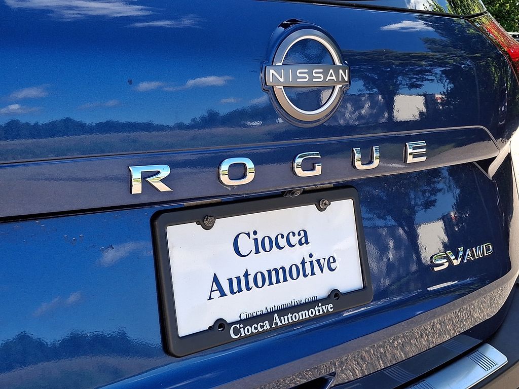 2023 Nissan Rogue SV - Photo 29