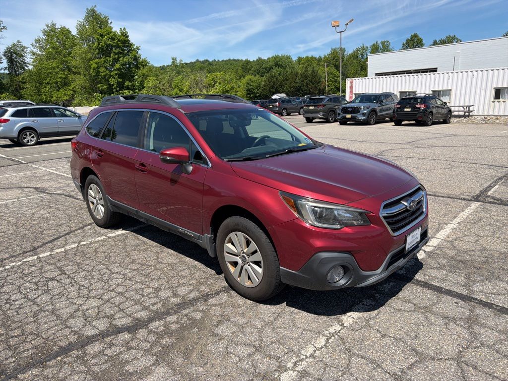 2018 Subaru Outback 2.5i Premium's photo