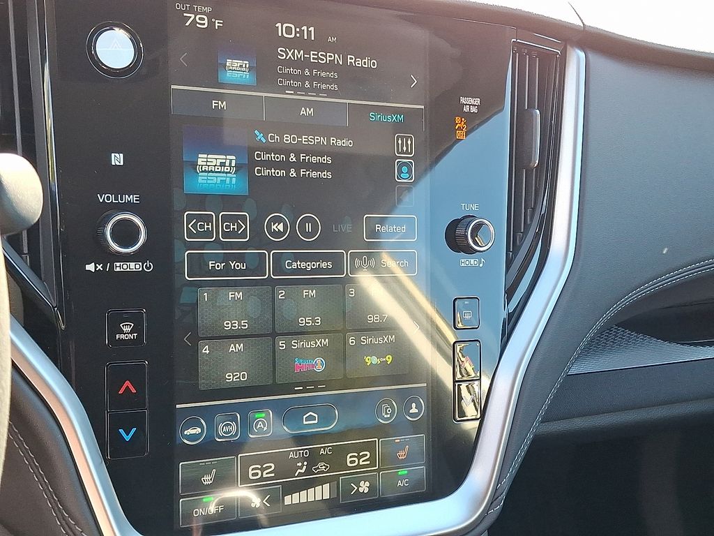 2025 Subaru Outback Premium photo 3
