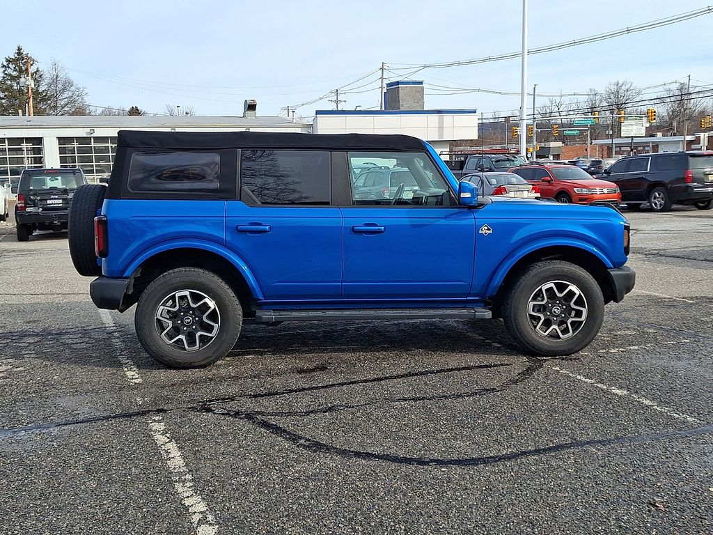 2022 Ford Bronco 4-Door Outer Banks - Photo 10