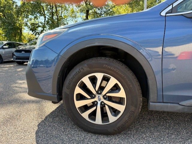 2022 Subaru Outback Premium photo 3