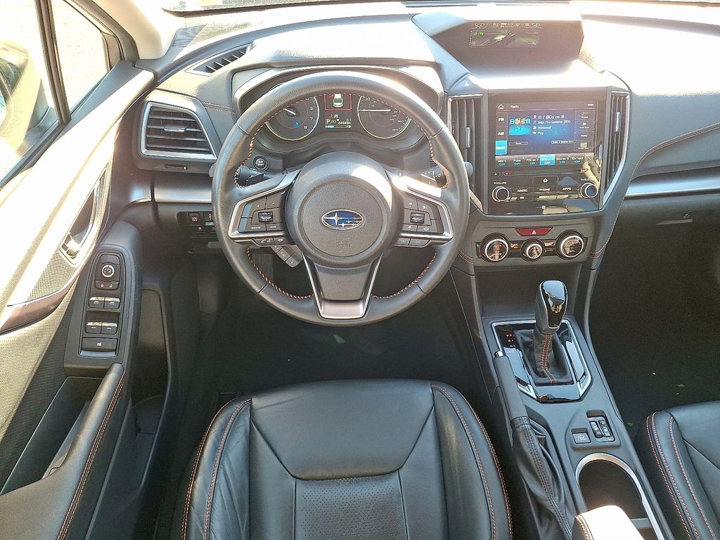 2023 Subaru Crosstrek Limited photo 2