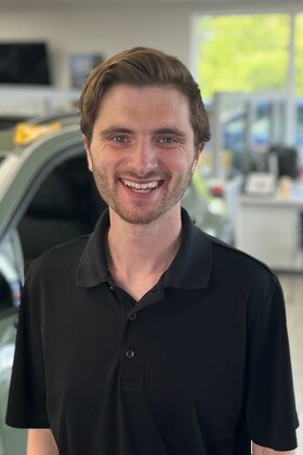 Staff member Max Batchelder from ID_625bc40cdb49