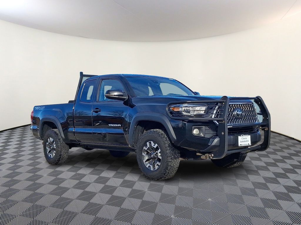 2019 Toyota Tacoma TRD Off Road's photo