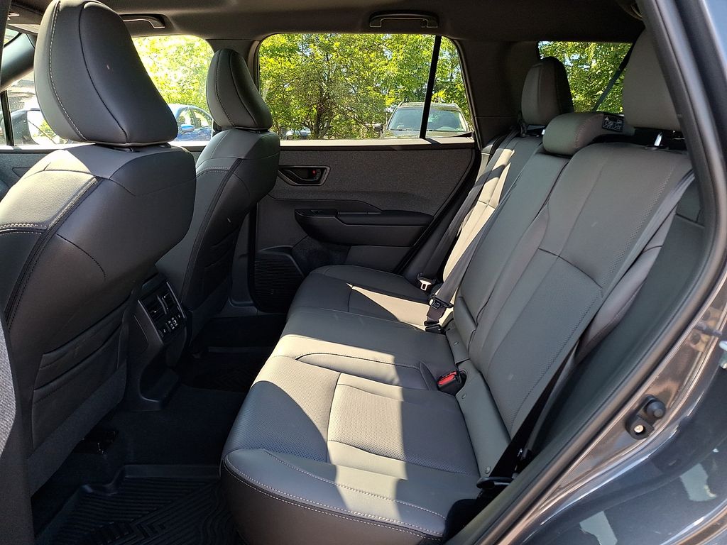 2026 Subaru Outback Limited - Photo 9