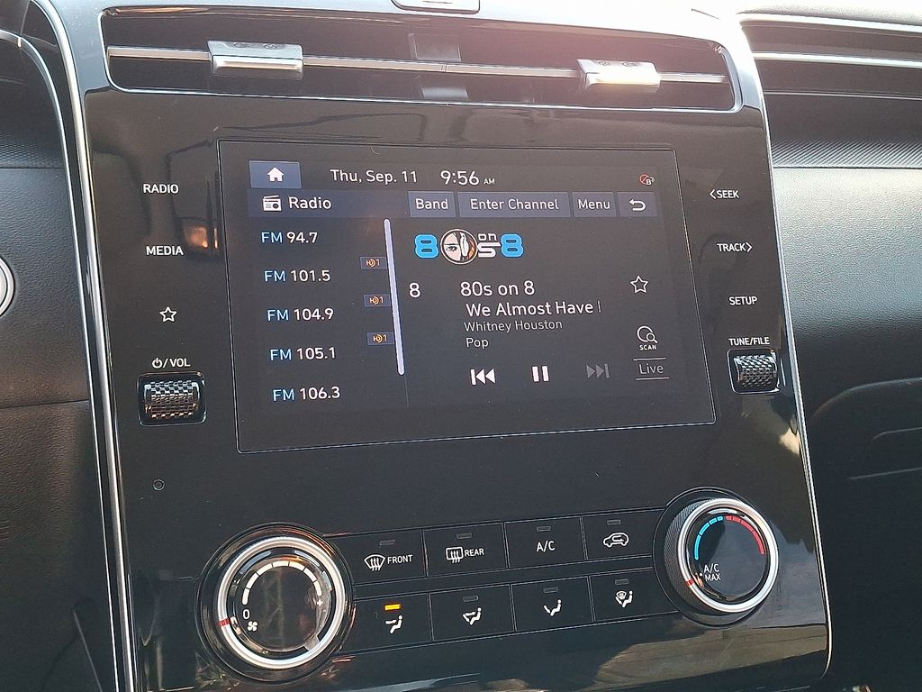 2022 Hyundai Tucson SEL photo 3
