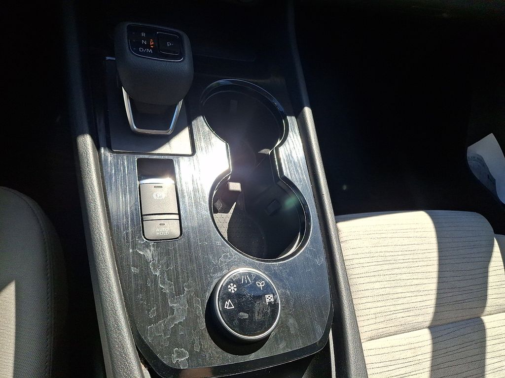 2023 Nissan Rogue SV - Photo 23