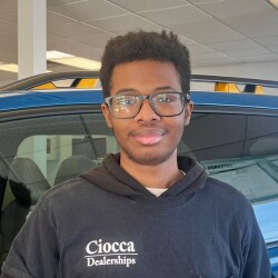 Staff member Jelani Green from ID_ccedcd7378f8