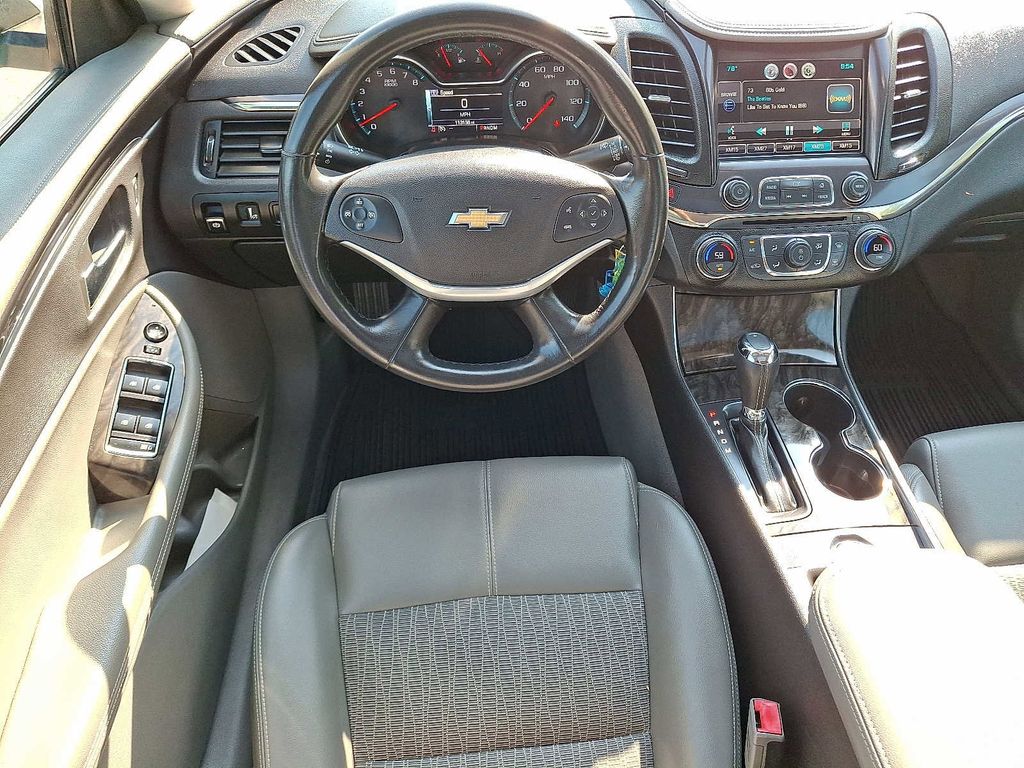 2014 Chevrolet Impala 2LT photo 2