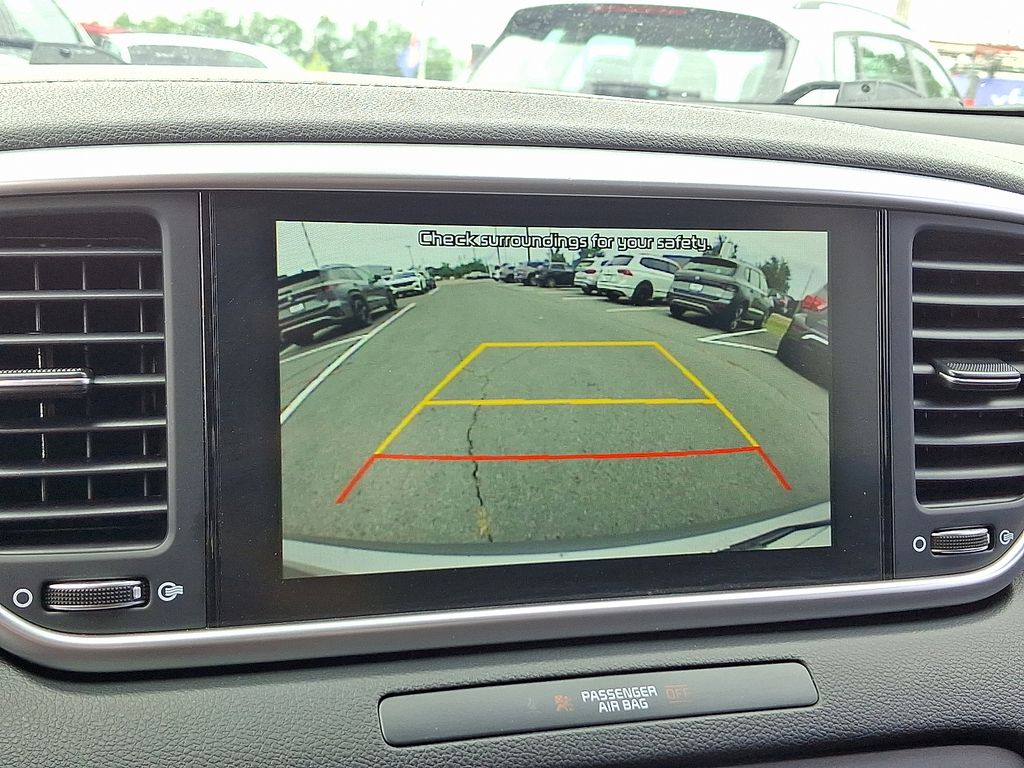 2022 Kia Sportage LX photo 4