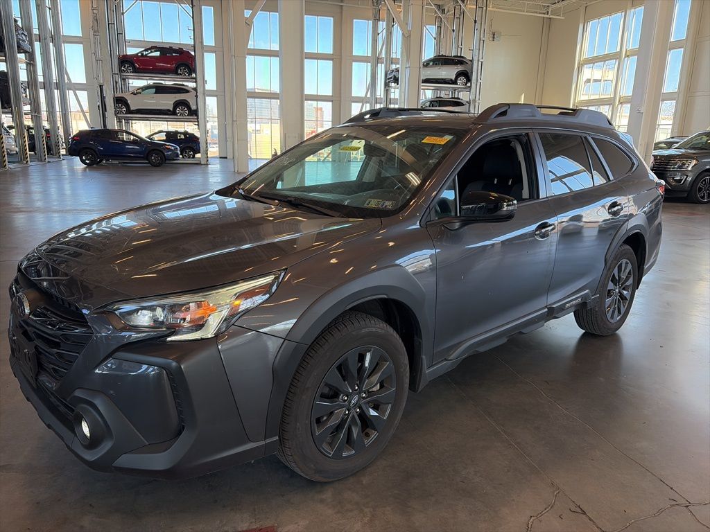 2023 Subaru Outback Onyx Edition photo 3
