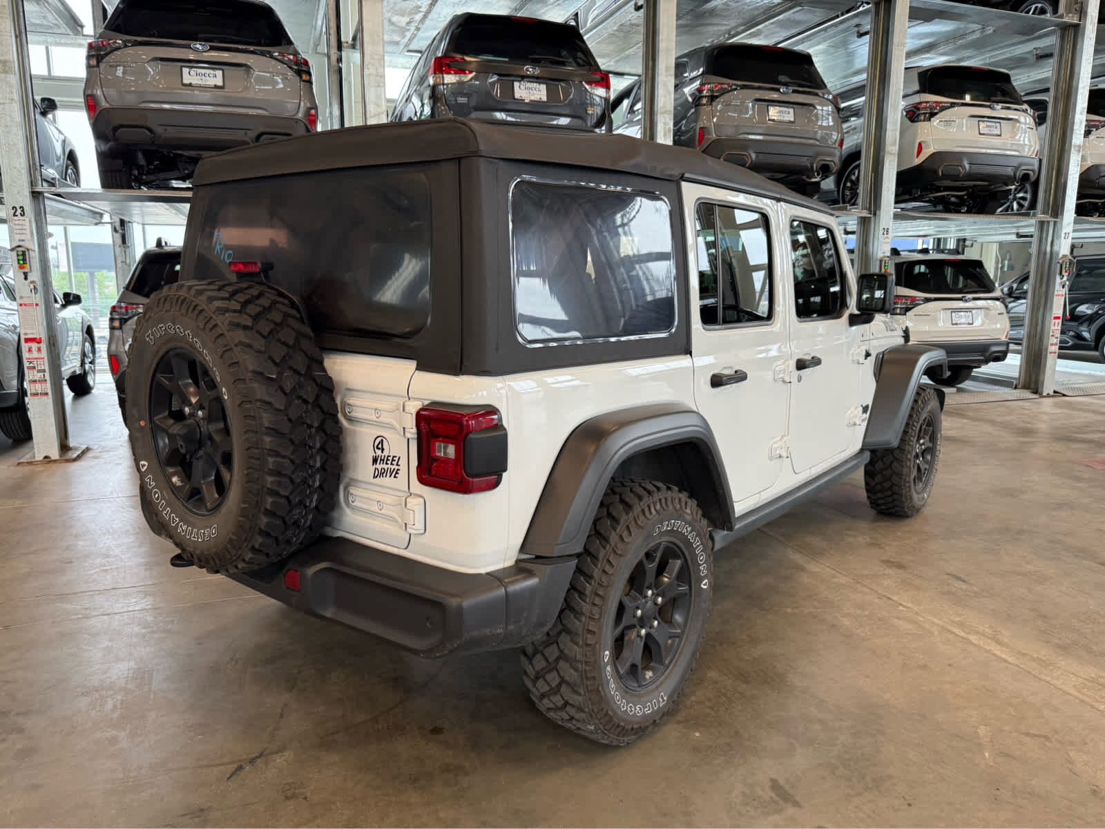 2021 Jeep Wrangler Unlimited Willys photo 2