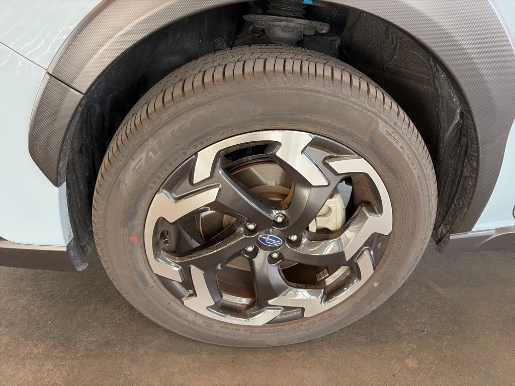 2023 Subaru Crosstrek Limited photo 4