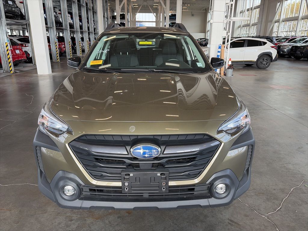 2023 Subaru Outback Premium photo 2