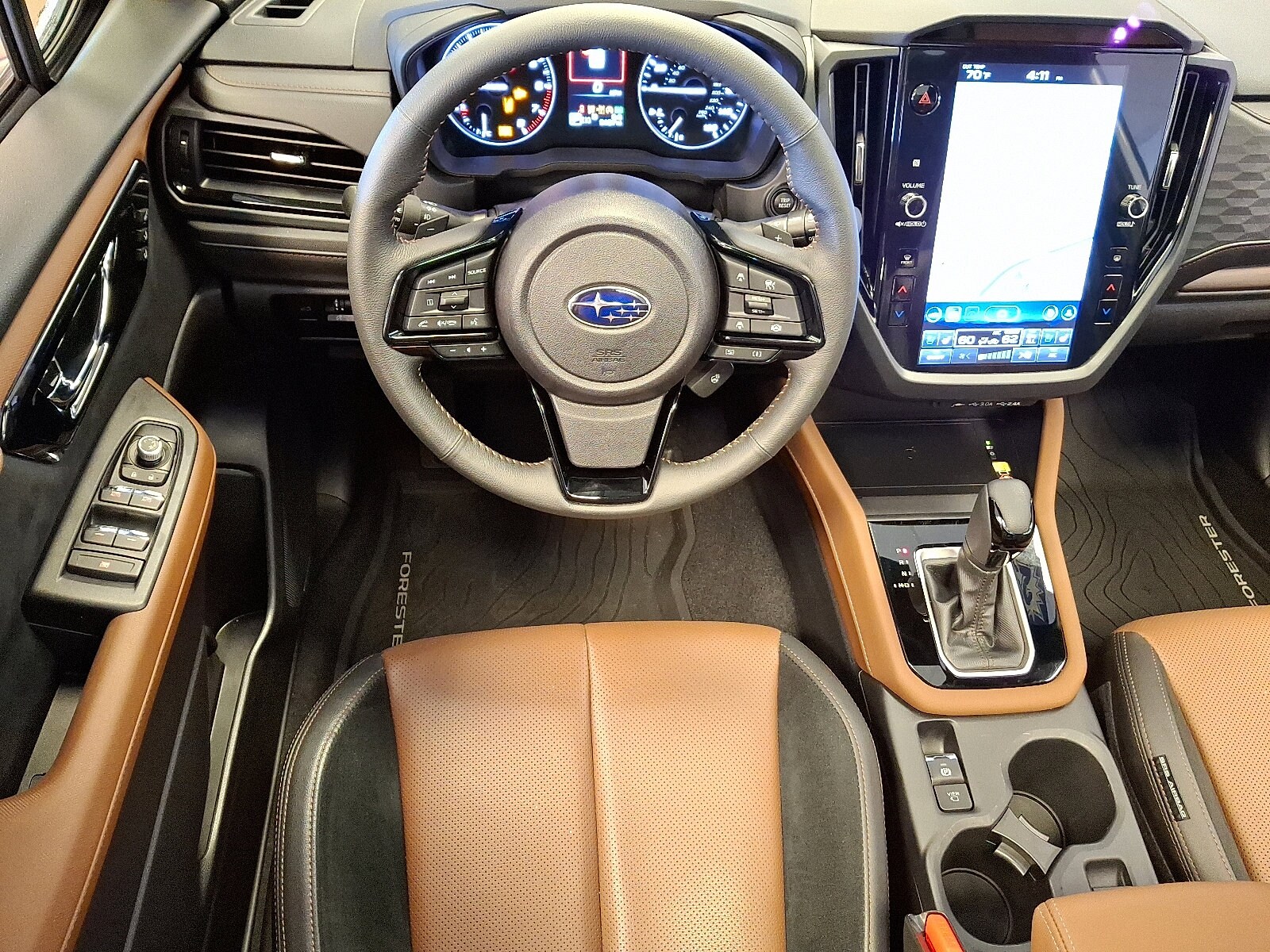 2025 Subaru Forester Touring photo 2