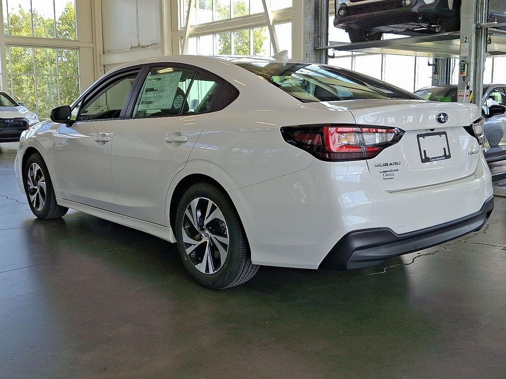 2025 Subaru Legacy Premium photo 4