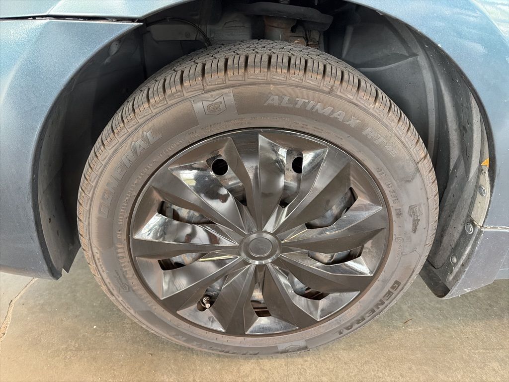 2015 Nissan Sentra SV photo 4