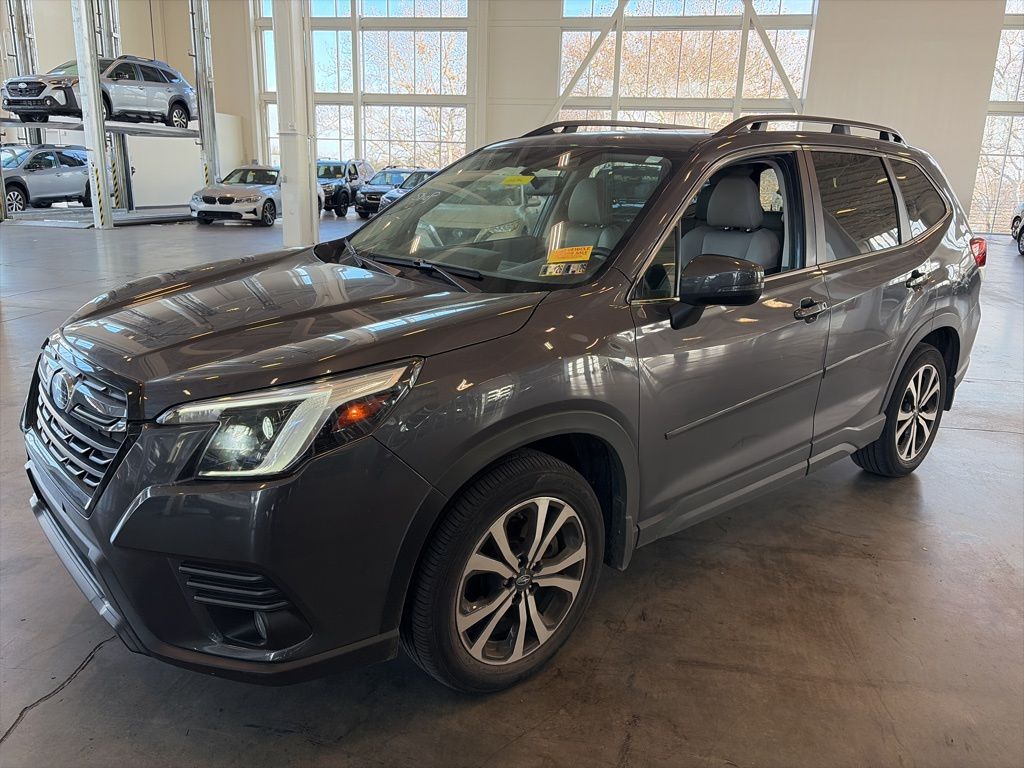 2022 Subaru Forester Limited photo 3