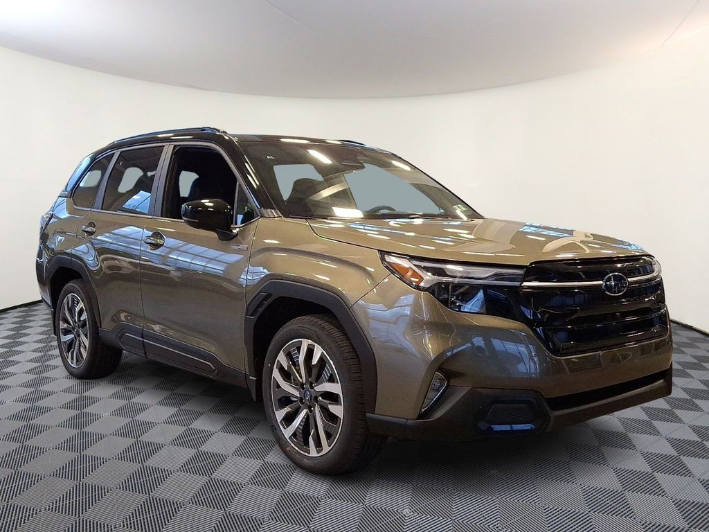 2025 Subaru Forester Touring's photo