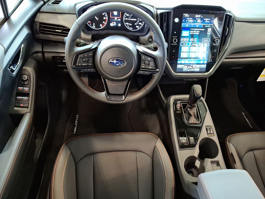 2025 Subaru Crosstrek Limited photo 2