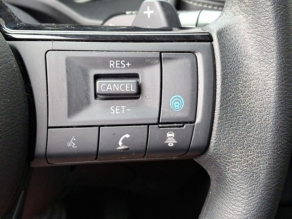 2023 Nissan Rogue SV - Photo 22