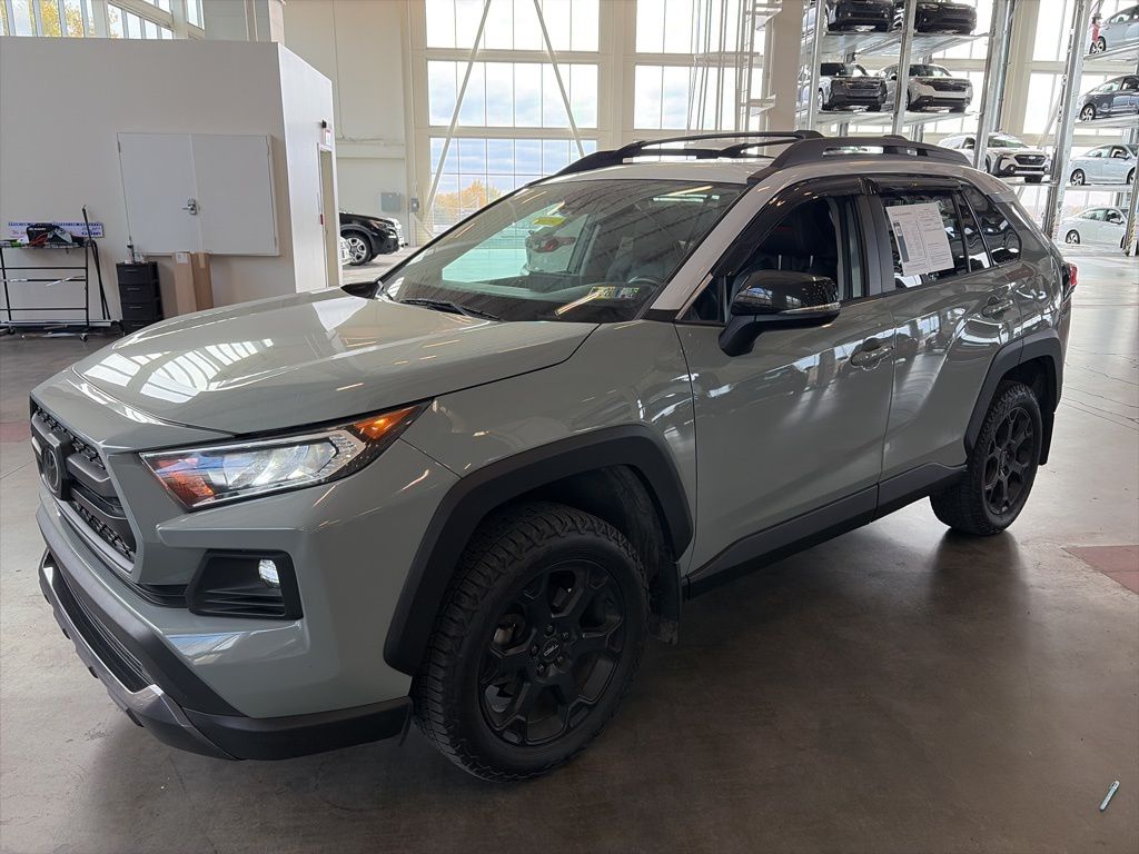 2020 Toyota RAV4 TRD photo 3