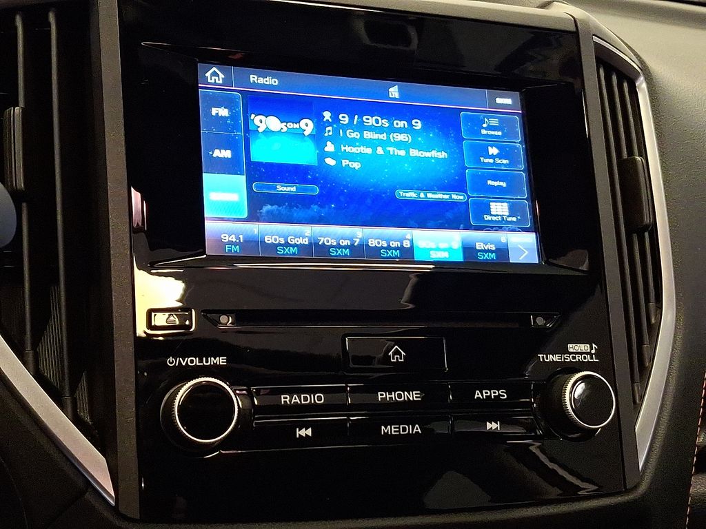 2023 Subaru Crosstrek Premium photo 3