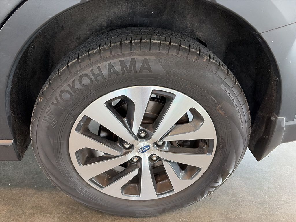 2023 Subaru Outback Premium photo 4