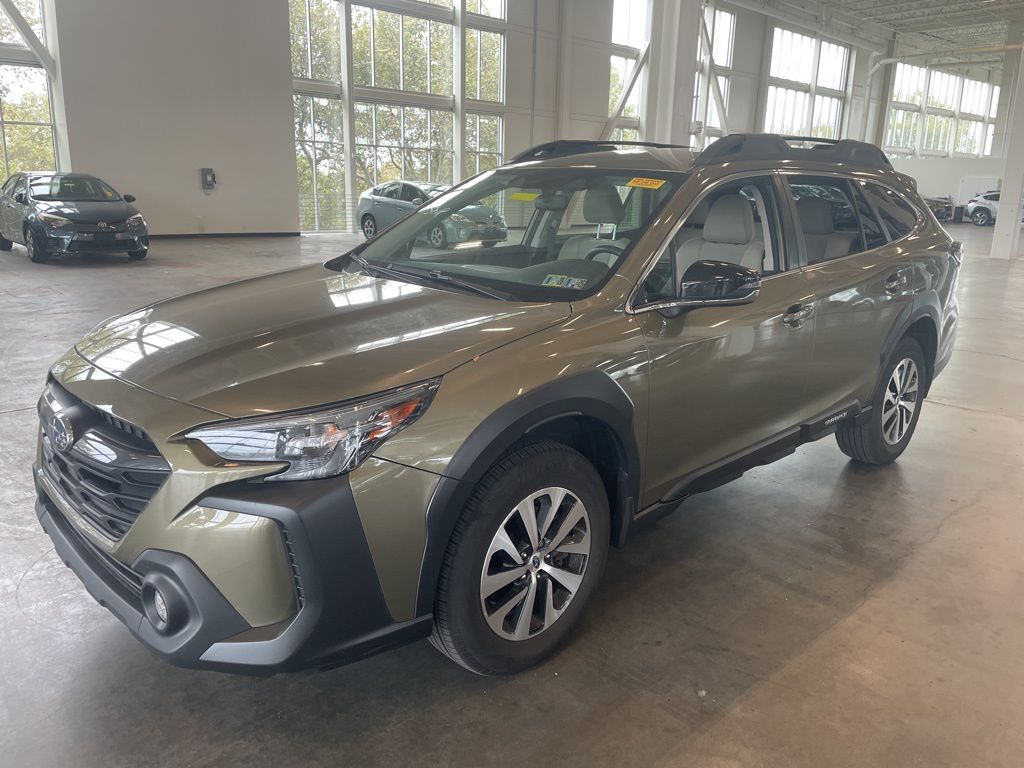2023 Subaru Outback Premium photo 3