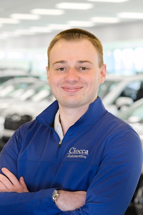 Staff member Christian Bradly from ID_17ee80f880fa