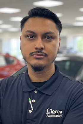 Staff member Jonathan Ly from ID_d53a59891445