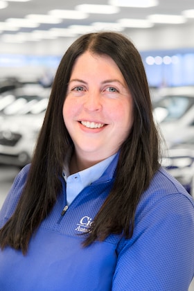 Staff member Vicky Euga from ID_d53a59891445